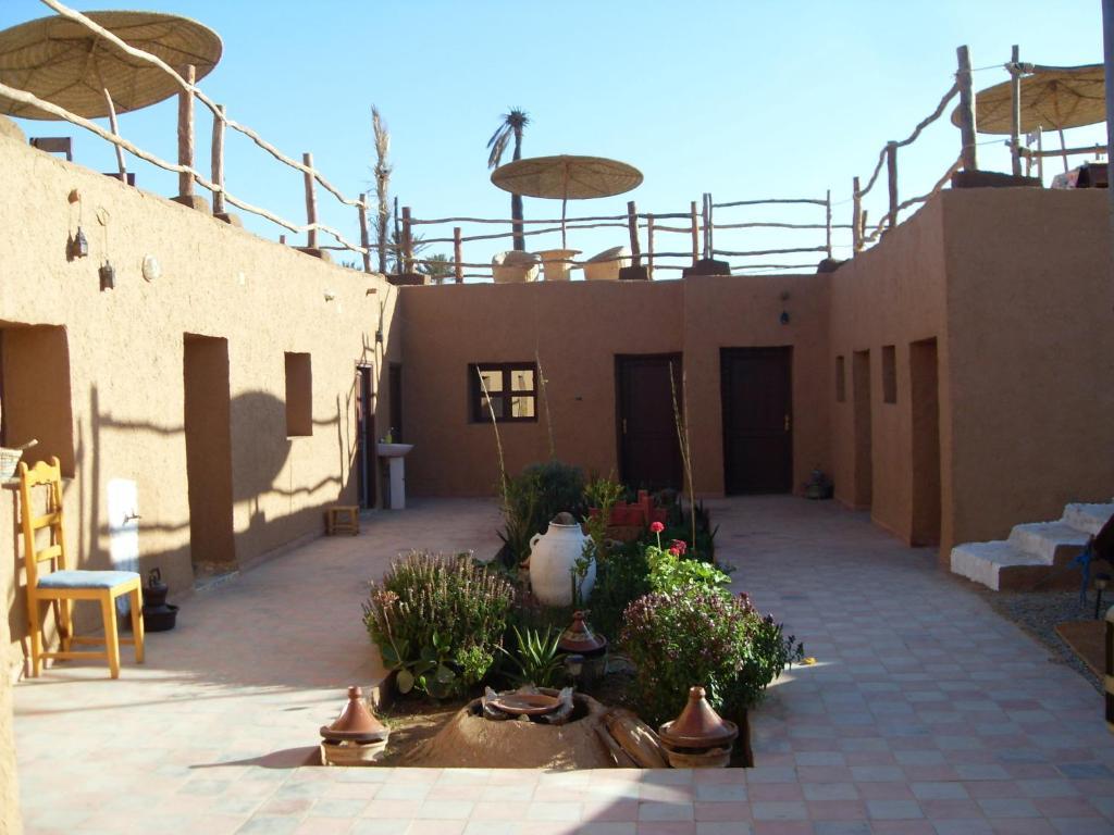 Tarmguist Bed & Breakfast Tighmert Bagian luar foto